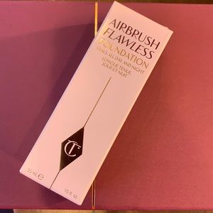 Charlotte Tilbury Airbrush Flawless 10 Neu